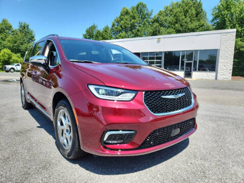 2023 Chrysler Pacifica for sale at FRED FREDERICK CHRYSLER, DODGE, JEEP, RAM, EASTON in Easton MD