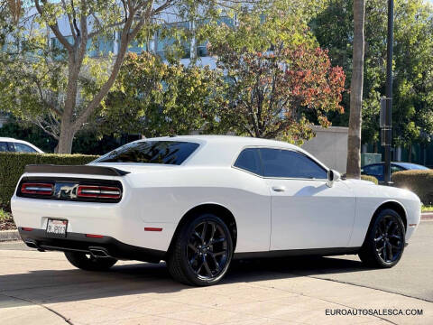 2023 Dodge Challenger SXT
