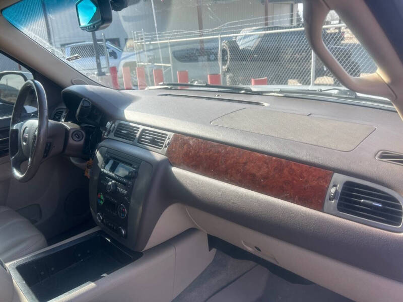 2012 GMC Yukon XL SLT