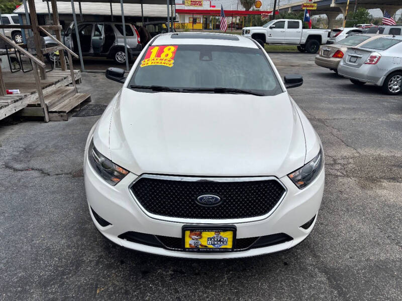 2018 Ford Taurus SHO