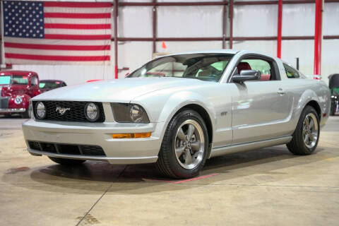 2005 Ford Mustang GT Premium