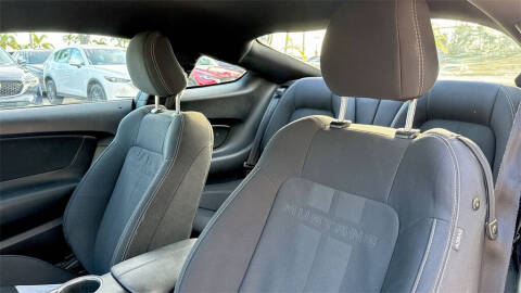 2019 Ford Mustang EcoBoost