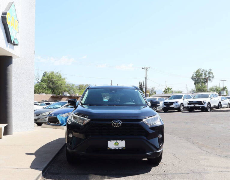 2021 Toyota RAV4 XLE