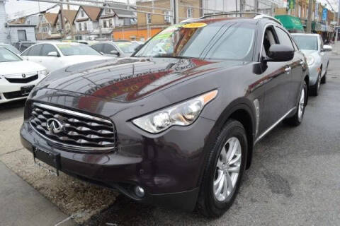 2010 Infiniti FX35