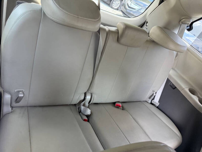 2011 Toyota Sienna