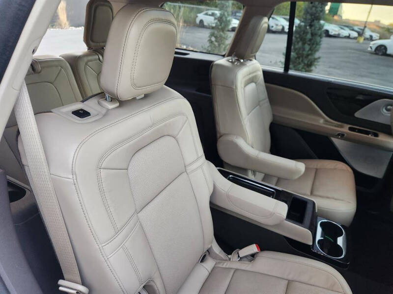 2022 Lincoln Aviator Reserve