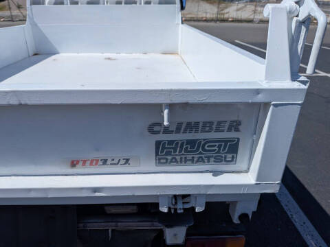 1995 Daihatsu Hijet Dump Truck