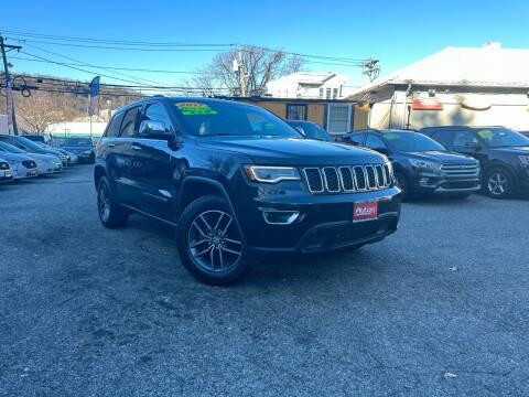 2017 Jeep Grand Cherokee for sale at Auto Universe Inc. in Paterson NJ