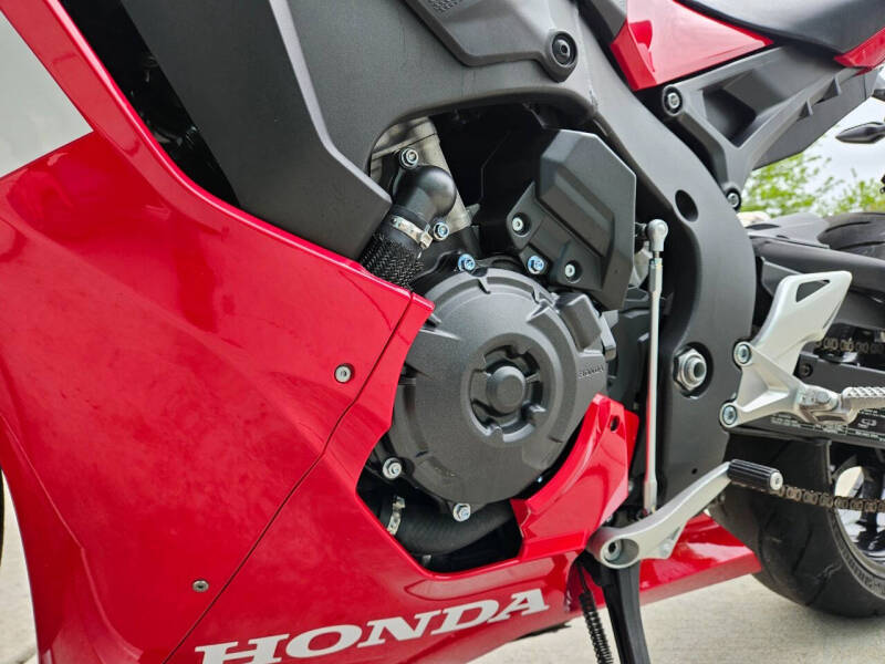 2023 Honda CBR1000RR
