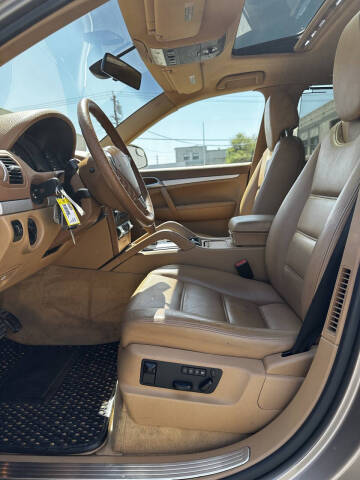 2005 Porsche Cayenne Tiptronic