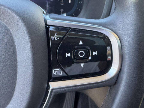 2024 Volvo XC90 B6 Plus Bright Theme 6P