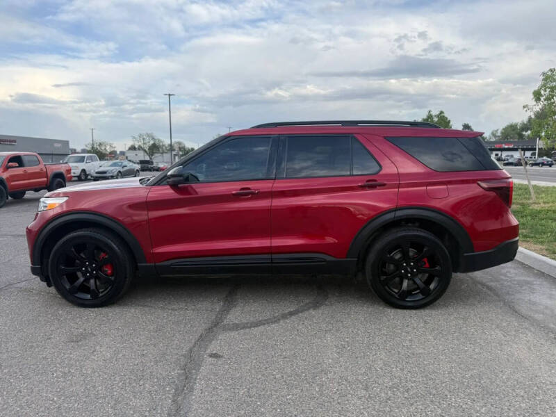 2021 Ford Explorer ST