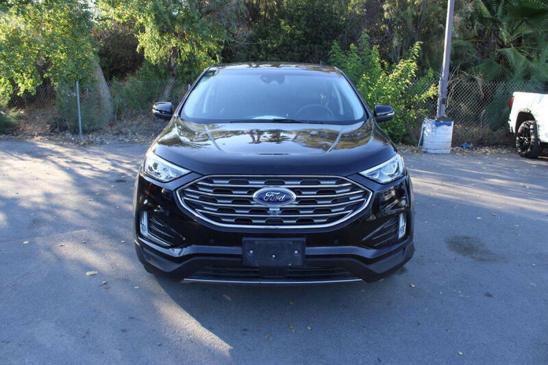 2019 Ford Edge Titanium