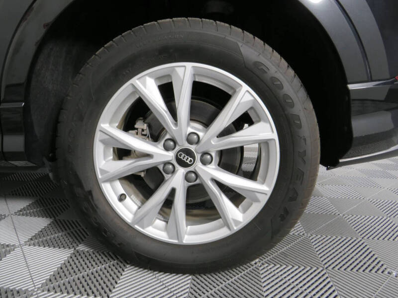 2021 Audi Q3 quattro S line Prem Plus 45 TFSI