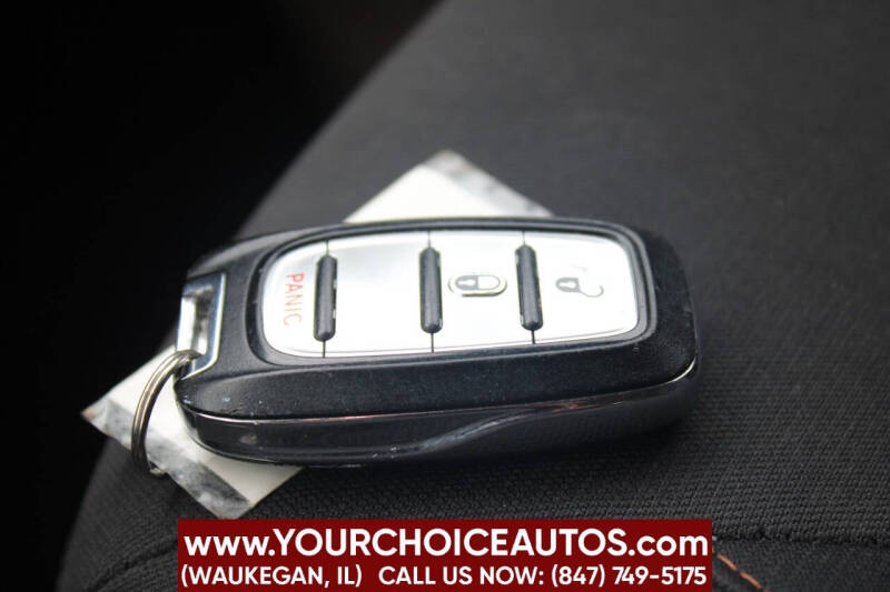 2017 Chrysler Pacifica LX