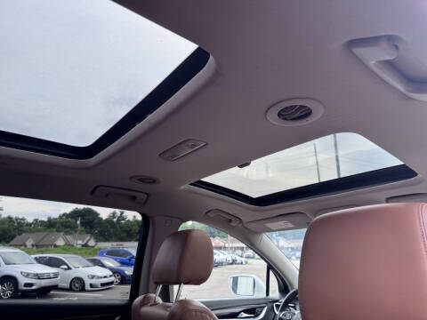 2020 Buick Enclave Essence