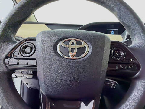 2020 Toyota Prius LE