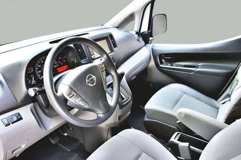 2020 Nissan NV200