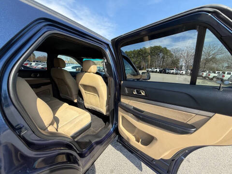 2016 Ford Explorer