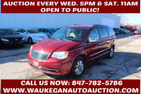 2011 Chrysler Town and Country for sale at Waukegan Auto Auction in Waukegan IL