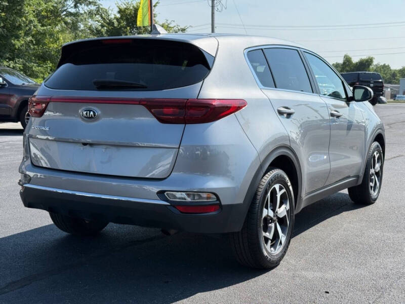 2022 Kia Sportage LX