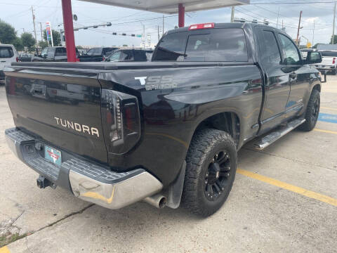 2014 Toyota Tundra SR5