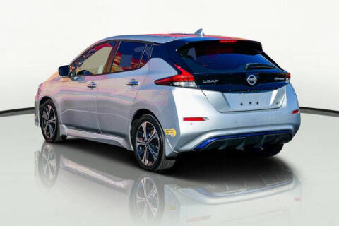 2022 Nissan LEAF SV