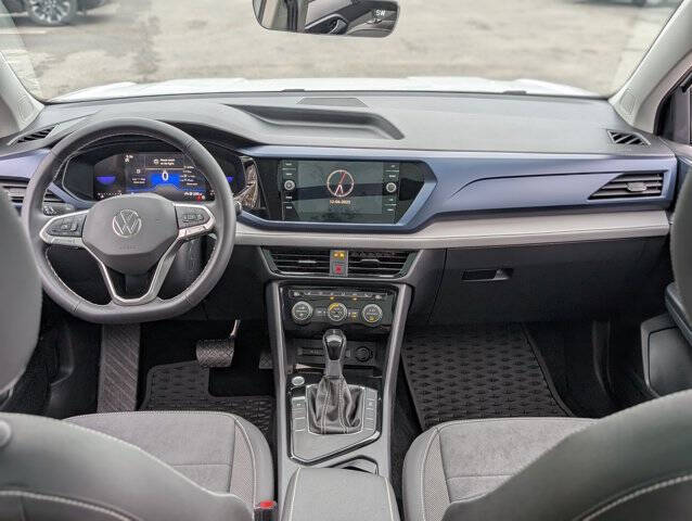 2024 Volkswagen Taos SE