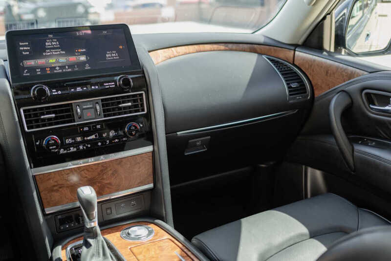 2024 Nissan Armada SL