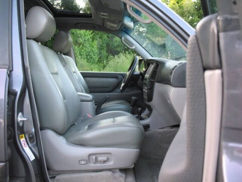 2004 Toyota Land Cruiser