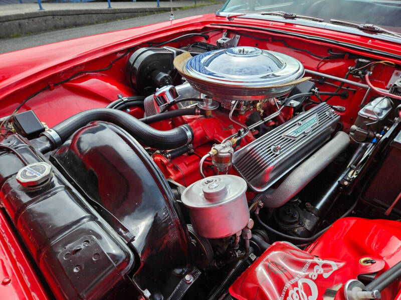 1957 Ford Thunderbird