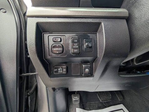 2015 Toyota Tundra SR5