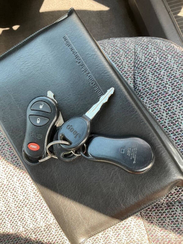2000 Jeep Cherokee Sport