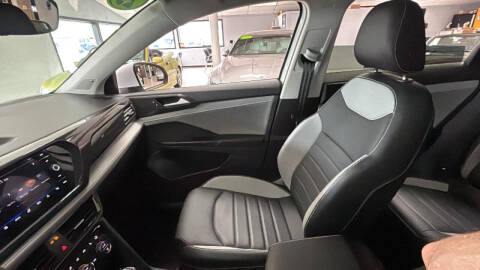 2023 Volkswagen Taos SEL 4Motion