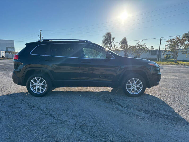 2016 Jeep Cherokee Latitude