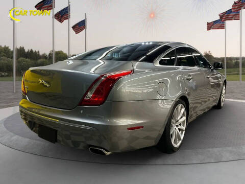 2011 Jaguar XJ
