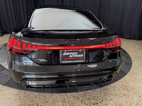 2023 Audi e-tron GT quattro Premium Plus