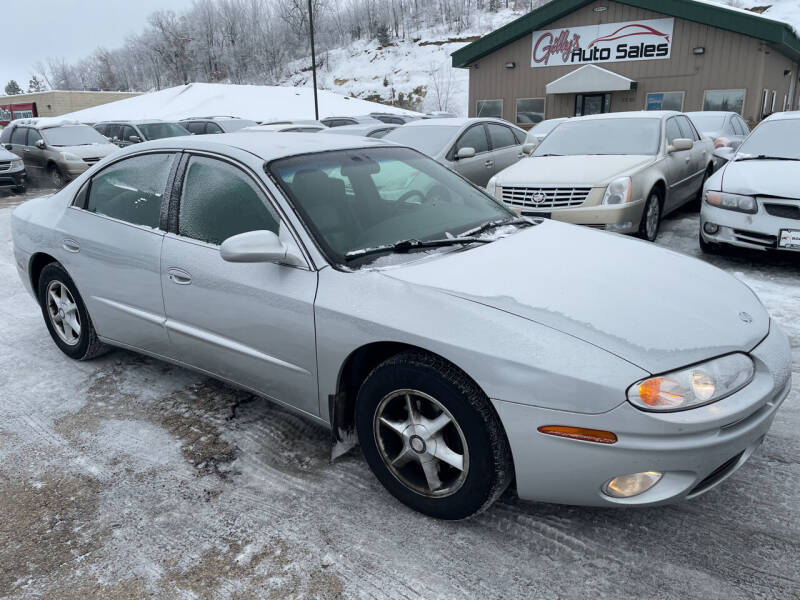 2001 Oldsmobile Aurora for sale at Gilly's Auto Sales in Rochester MN