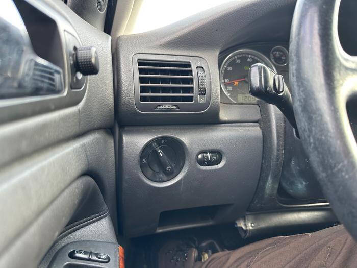 2004 Volkswagen Passat