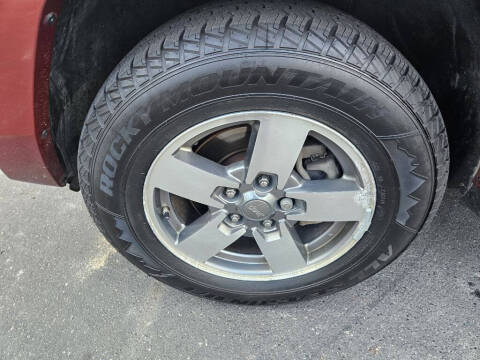 2008 Jeep Commander Sport