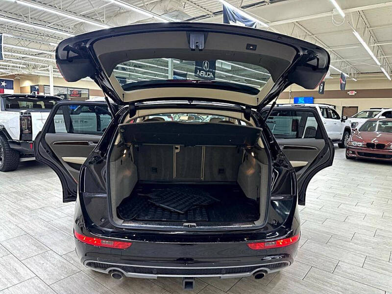 2012 Audi Q5 3.2 quattro Premium Plus