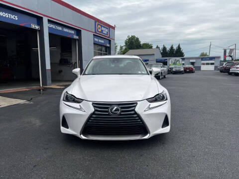 2017 Lexus IS 300
