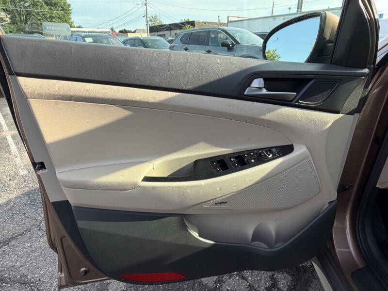 2017 Hyundai Tucson SE