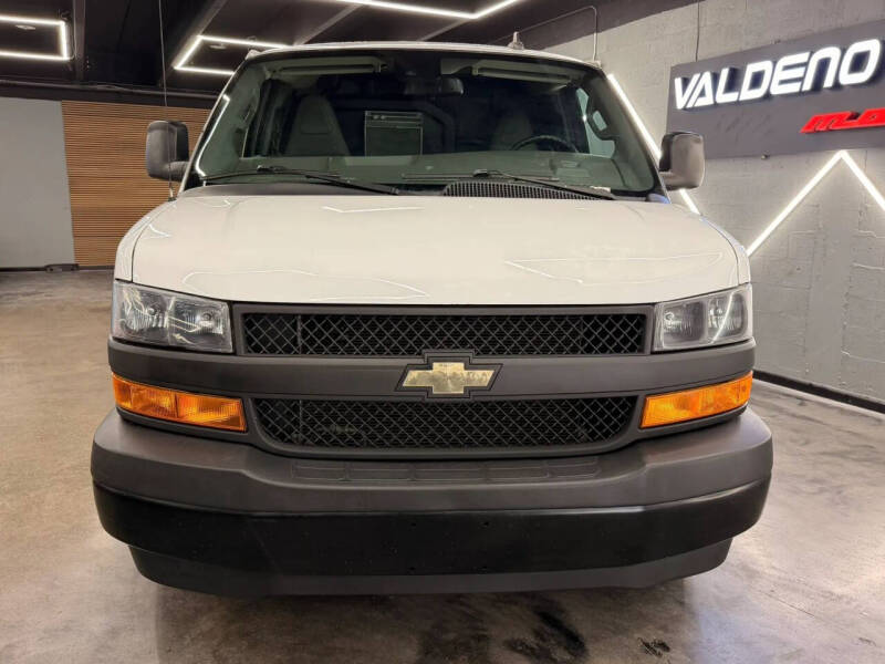 2021 Chevrolet Express 2500