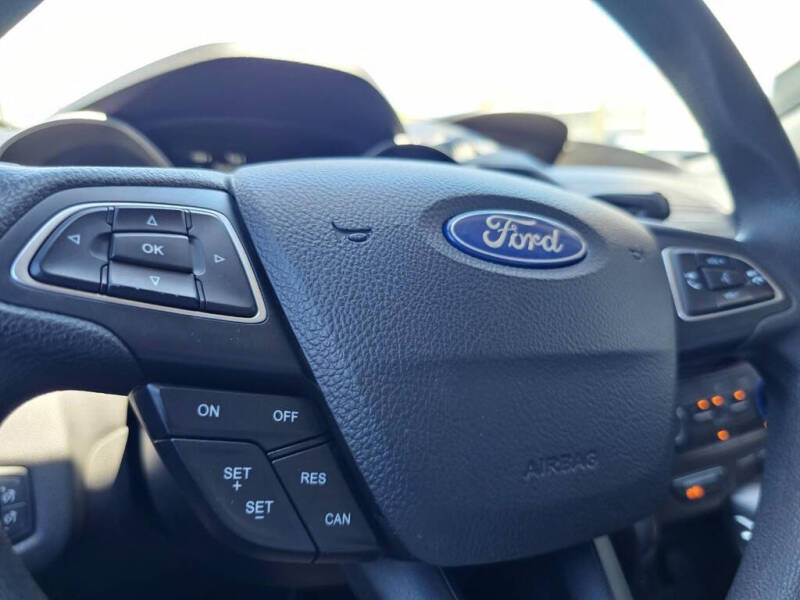 2019 Ford Escape S