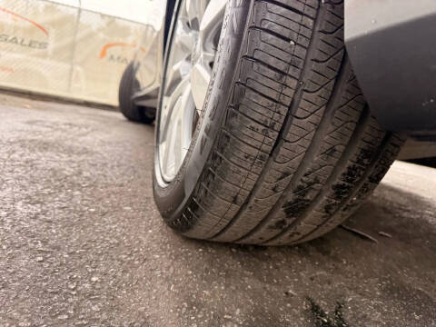 2015 Audi A4 2.0T quattro Premium