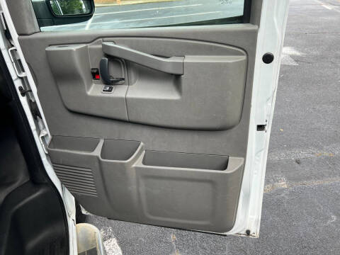 2020 Chevrolet Express 2500