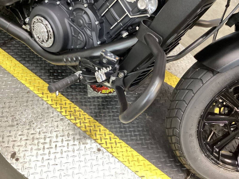 2023 Indian Scout Bobber ABS Black S