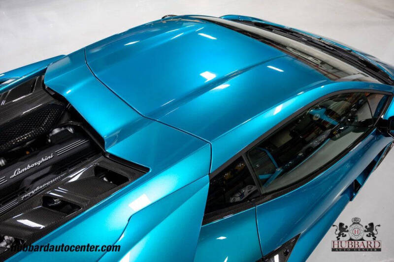 2025 Lamborghini Revuelto