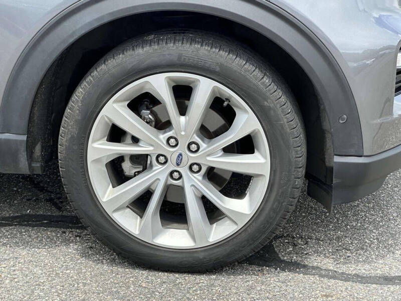 2022 Ford Explorer Platinum